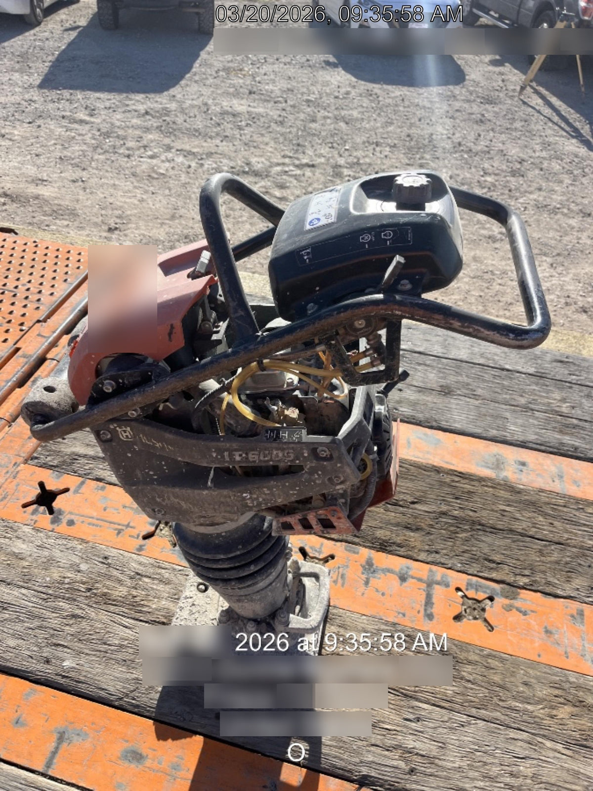 2024 HUSQVARNA LT6005