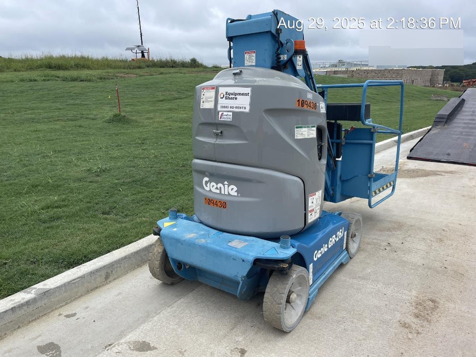 2020 GENIE GR-26J