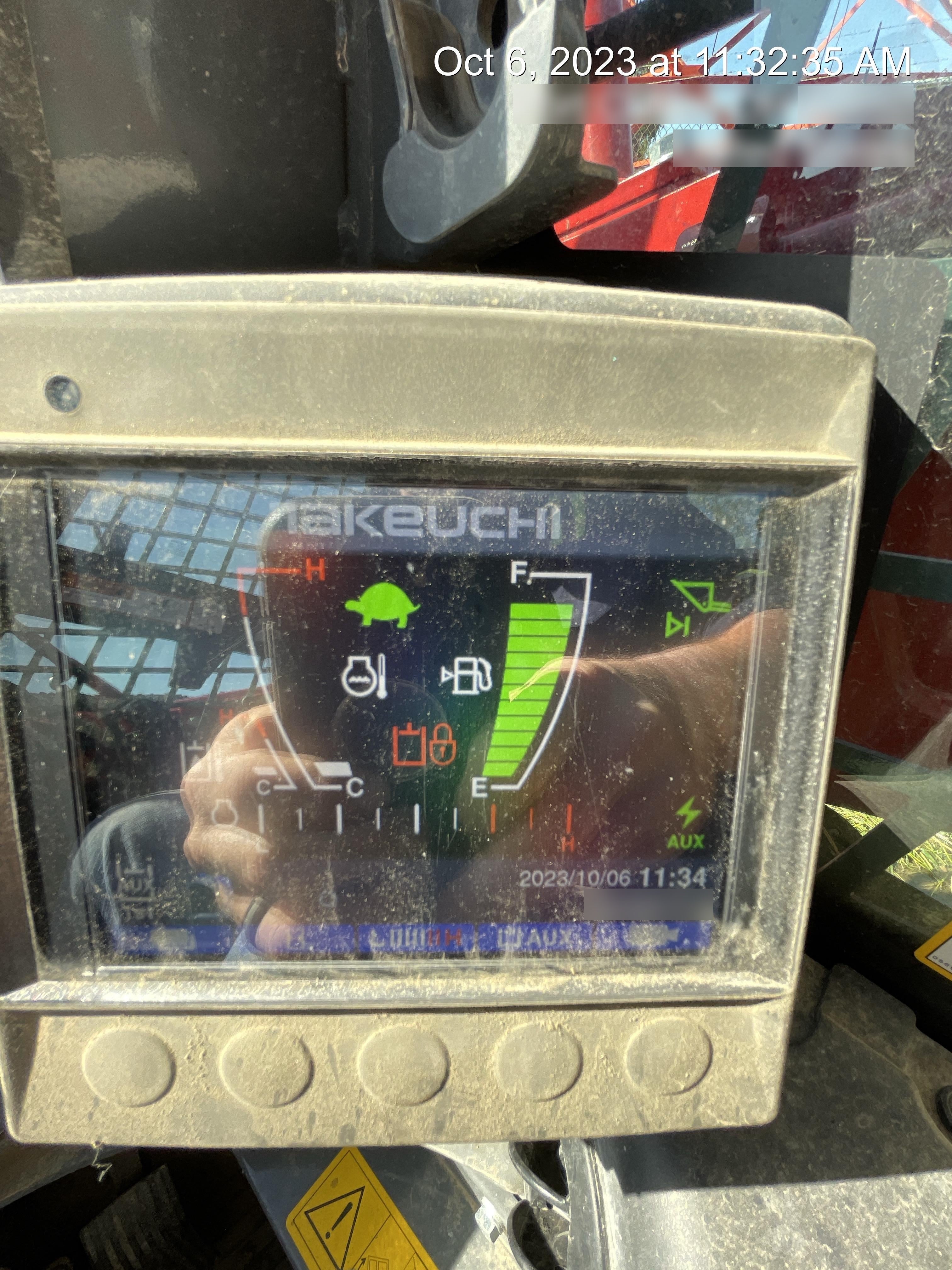 2022 TAKEUCHI TL10V2-CR