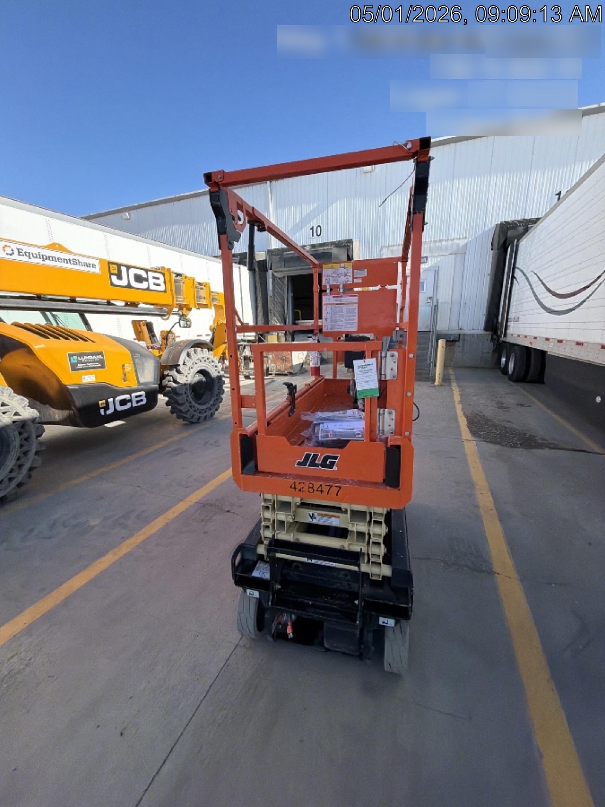 2024 JLG ES1932