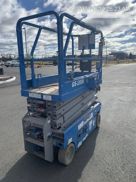2020 Genie GS-1930 Fixed rails with chain entry gate - Pre A92.20