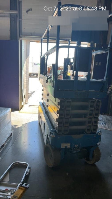 2017 Genie GS-3232 Genie GS3232 32' Scissor Lift