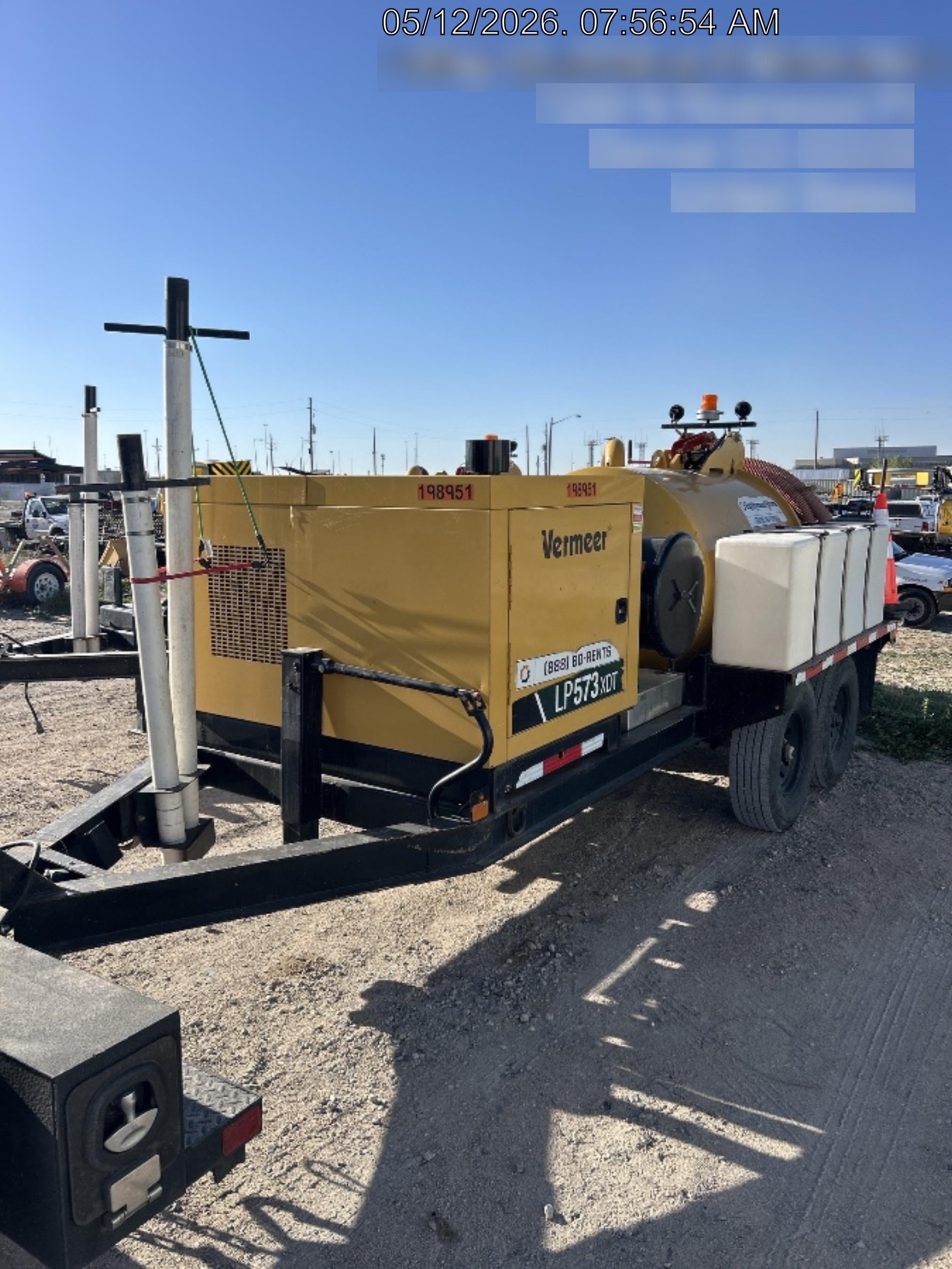 2022 VAC-TRON LP573XDT