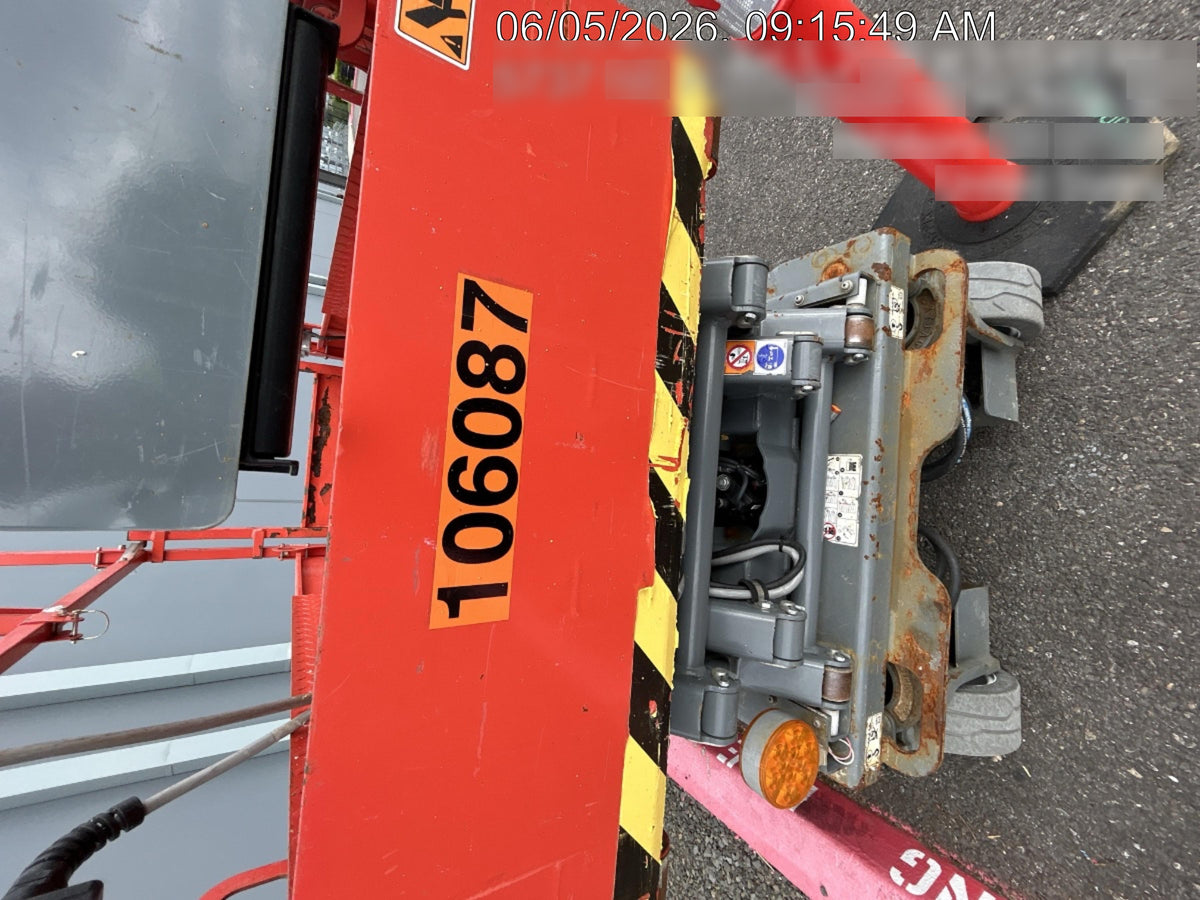 2020 Skyjack SJIII-3219 Solid NM Tires, Half height spring hinged entry gate, Dual Beacons, 800W Inverter