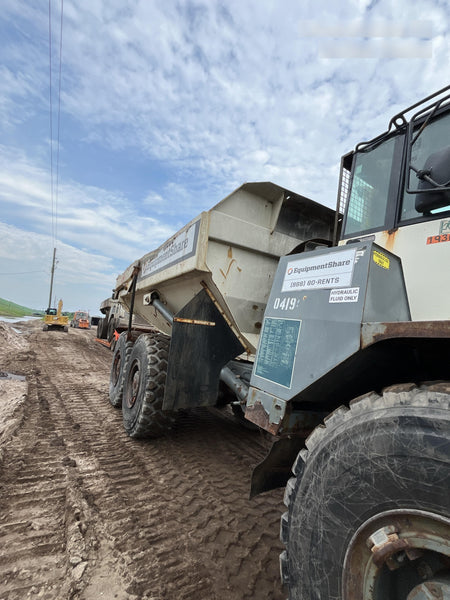 2018 TEREX TA300