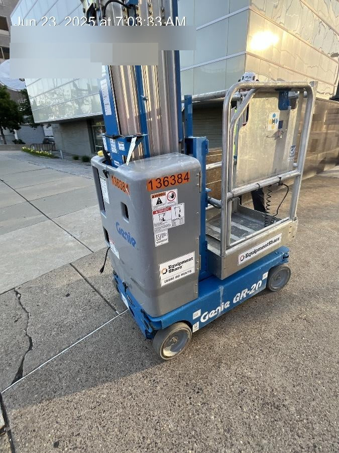 2021 GENIE GR-20
