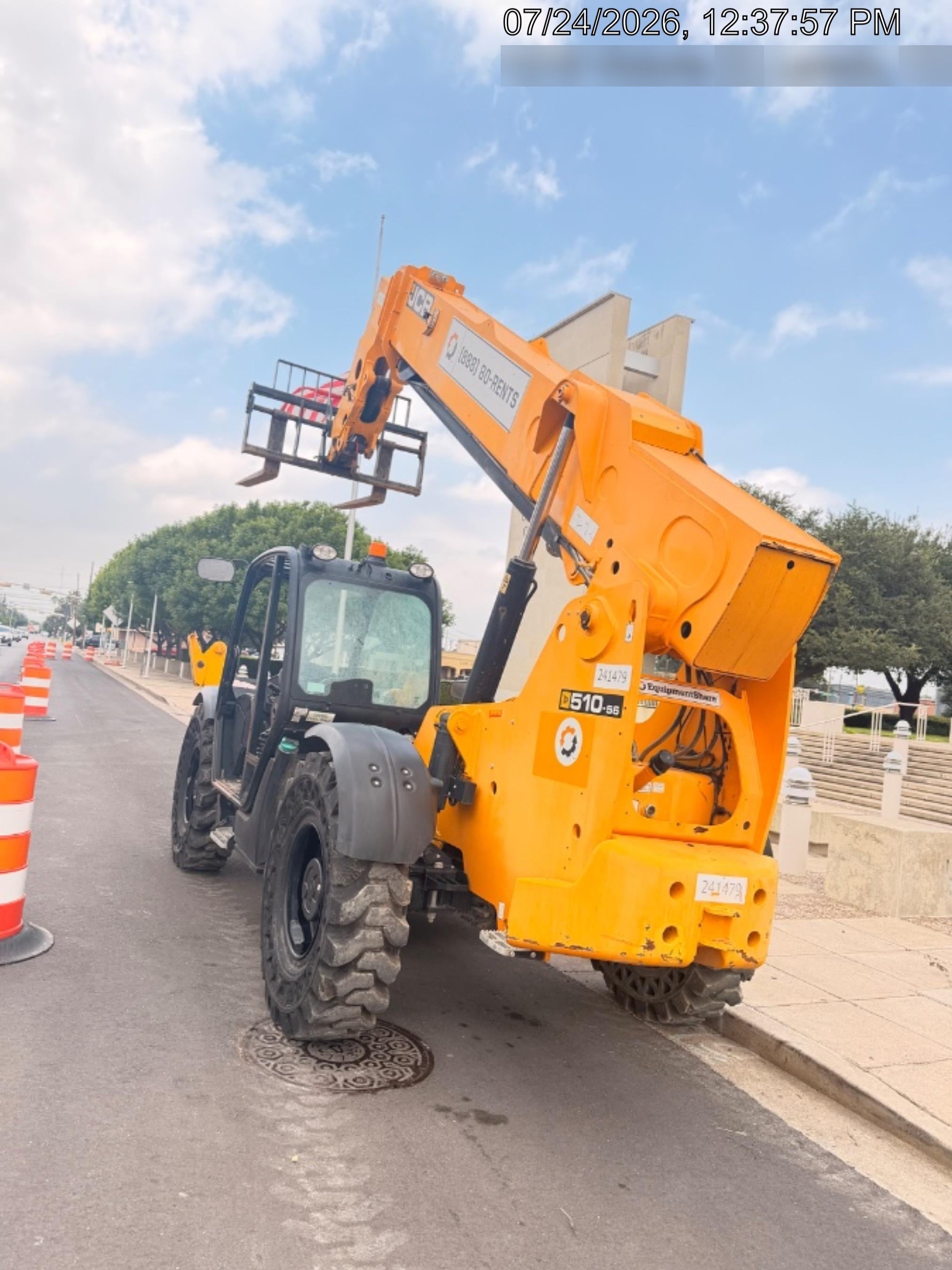 2022 JCB 510-56