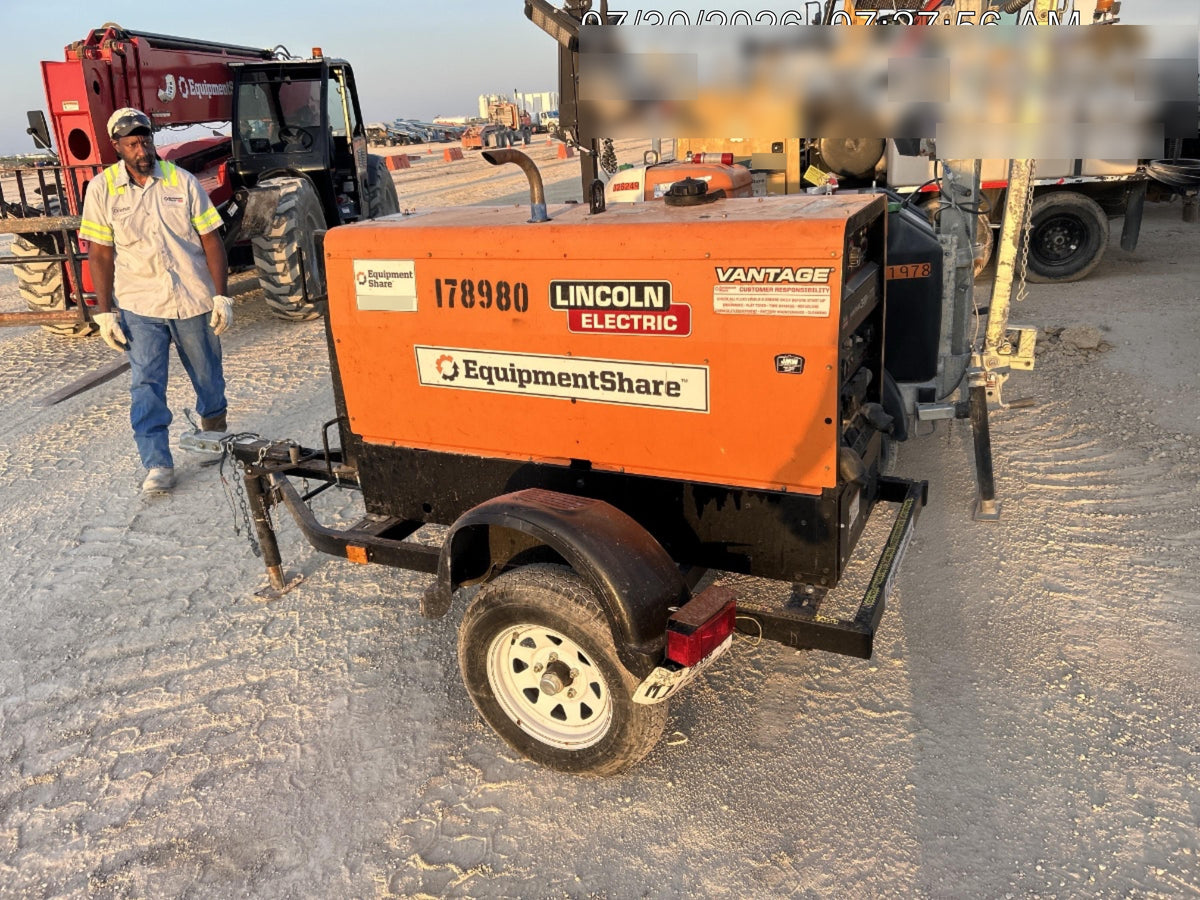 2021 Lincoln Electric Vantage 322 Vantage 322 Ready Pak 3 w/ Decals, ORANGE (includes trailer, cable rack, fender light kit) NO Telematics