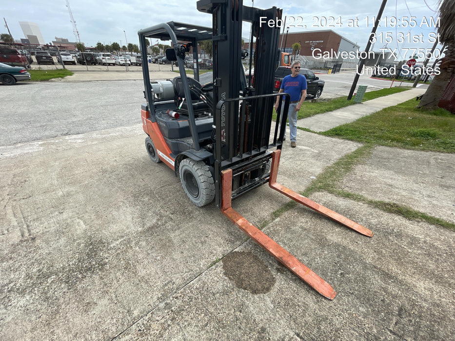 2022 TOYOTA 50-8FGU25