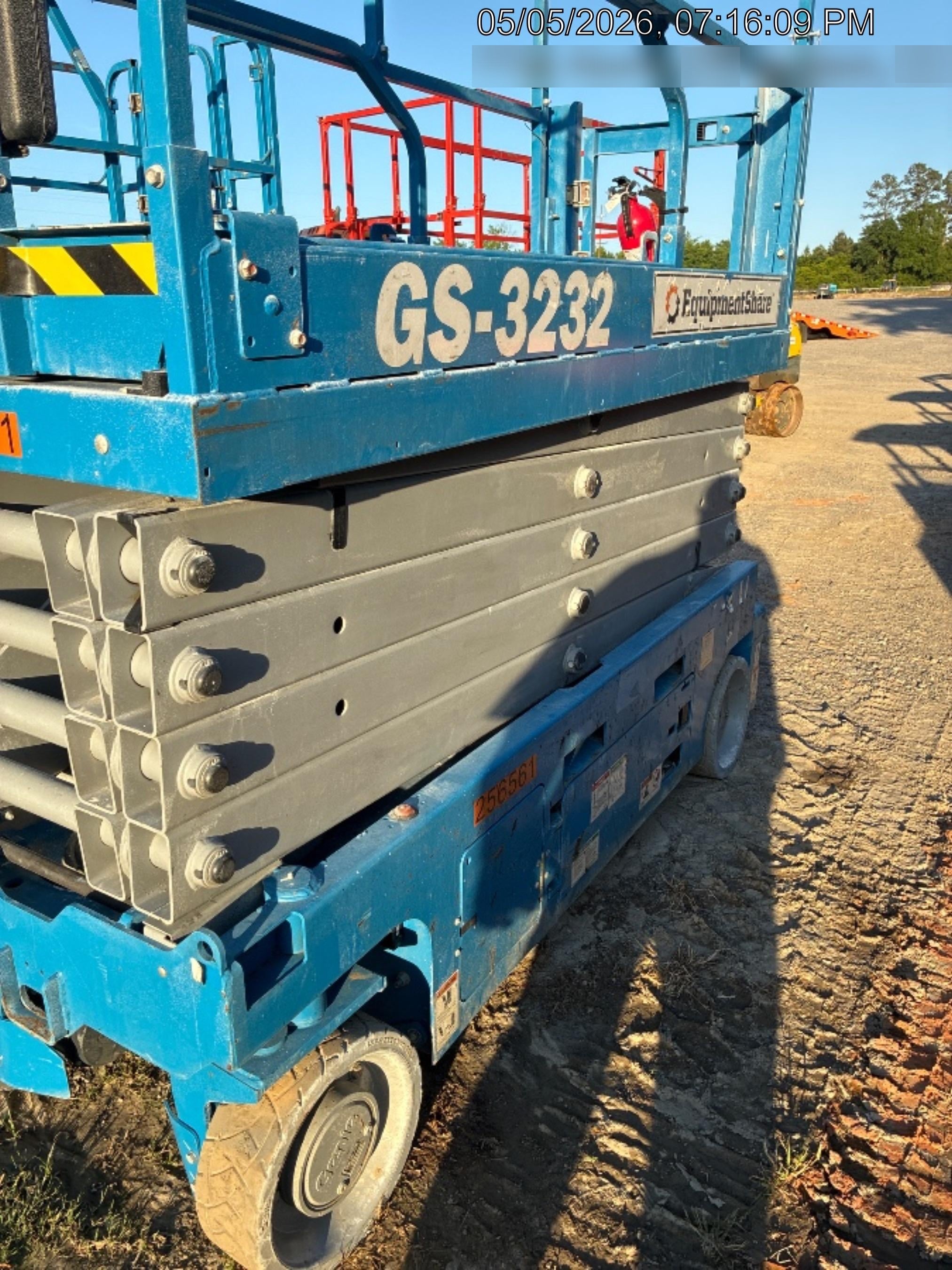 2022 GENIE GS-3232