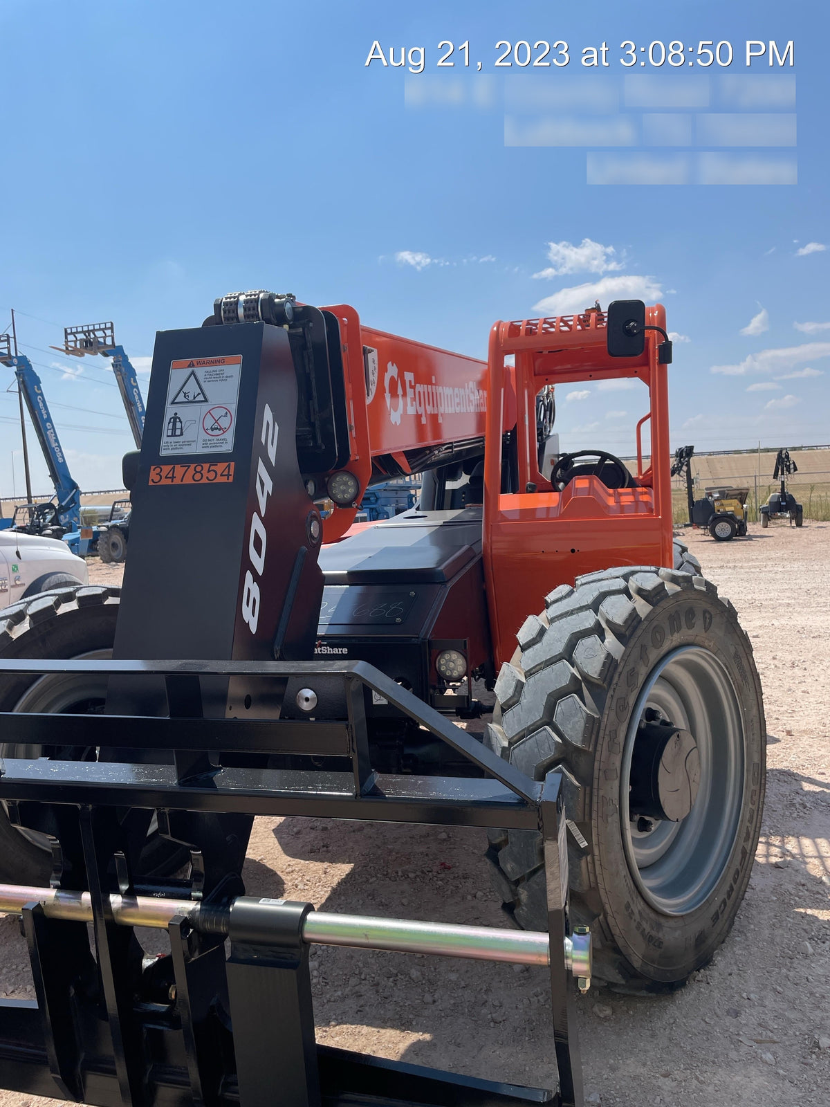 2023 SKYTRAK 8042