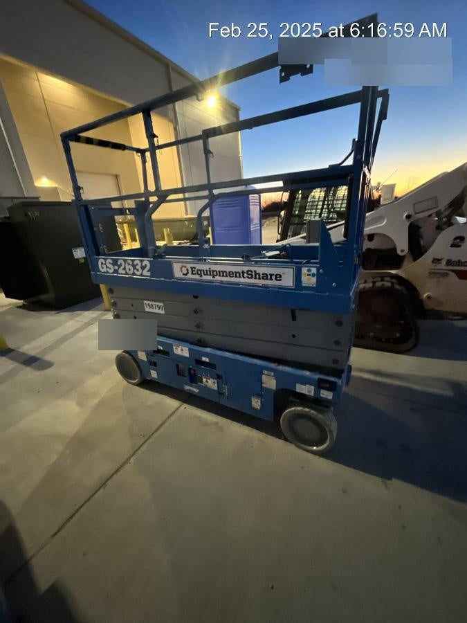 2021 GENIE GS-2632