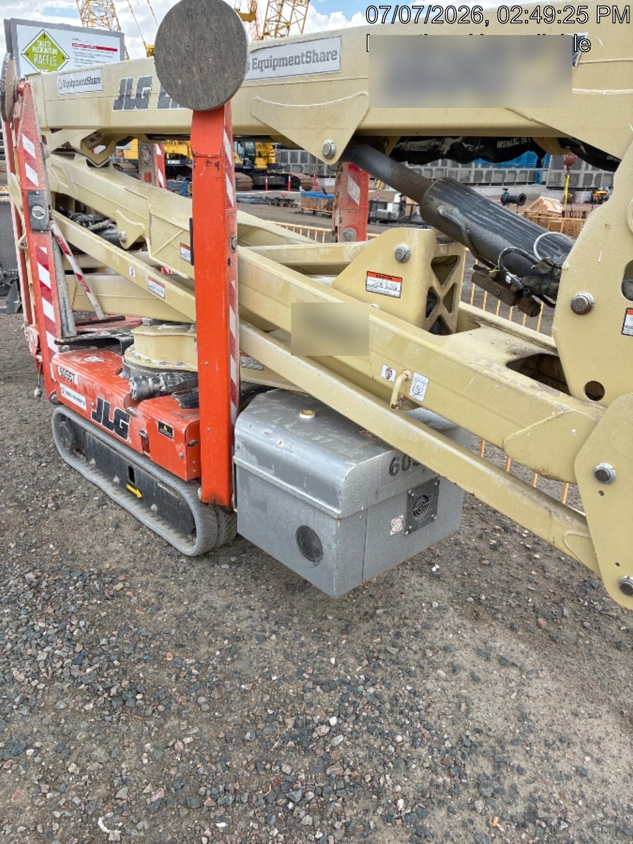 2020 JLG X600AJ