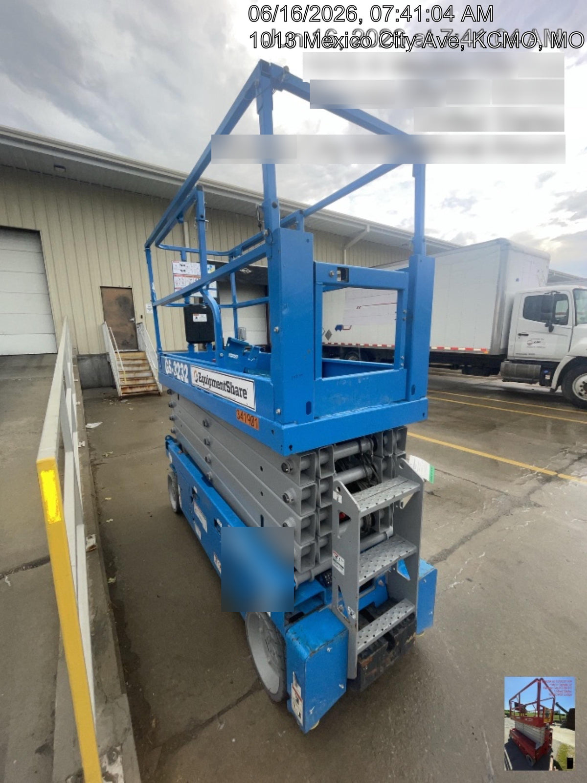 2023 GENIE GS-3232