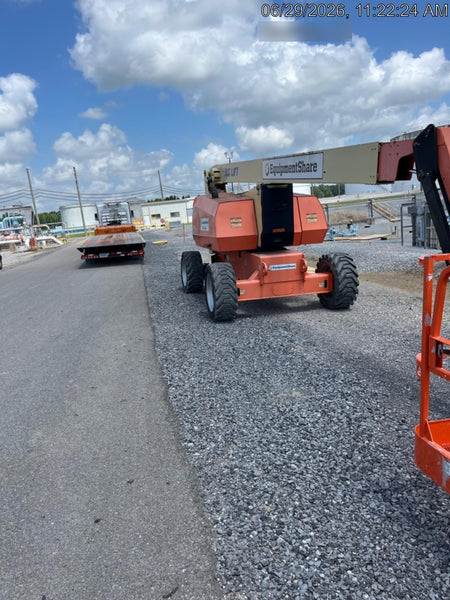 2019 JLG 800AJ
