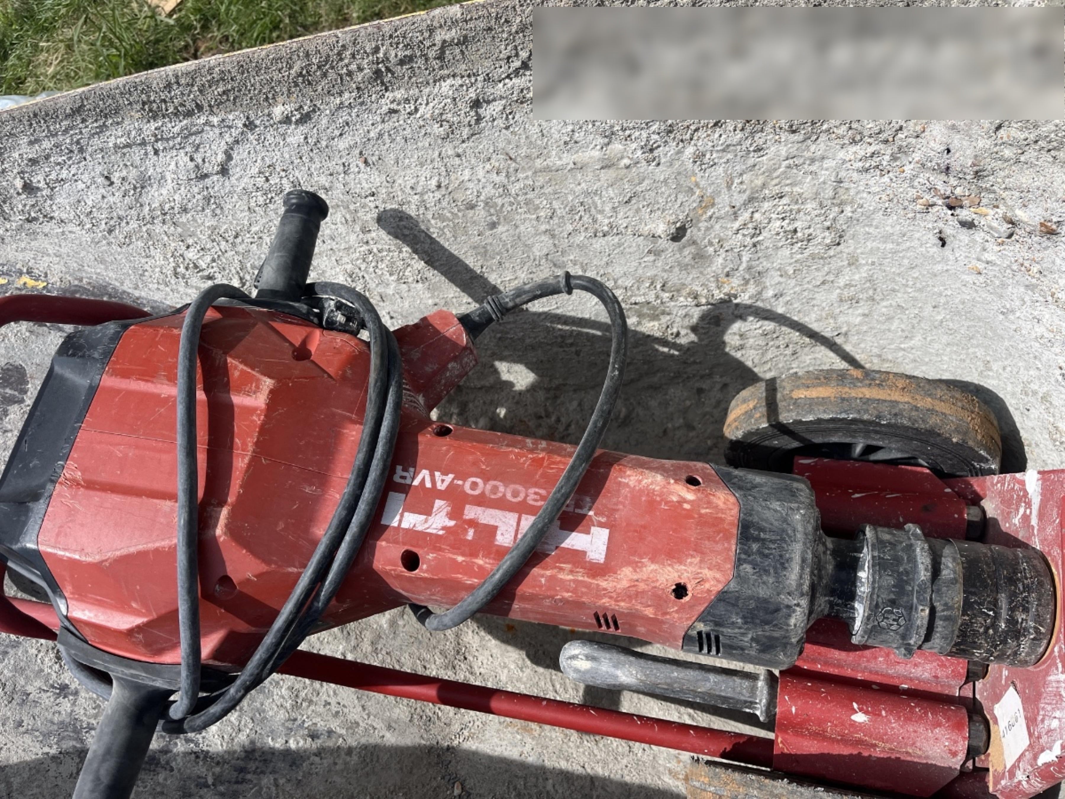 2024 HILTI TE 3000-AVR