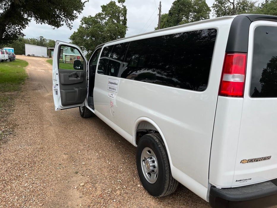 2025 CHEVROLET Express Van - Rental