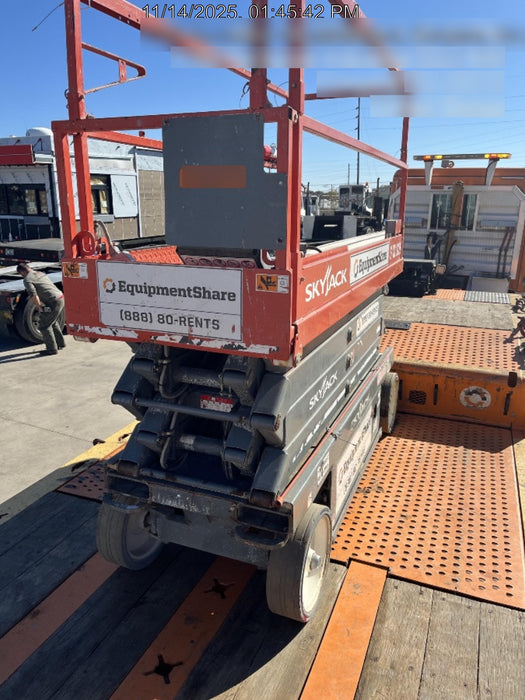 2019 Skyjack SJIII-3226 Standard Options, Trojan Batteries