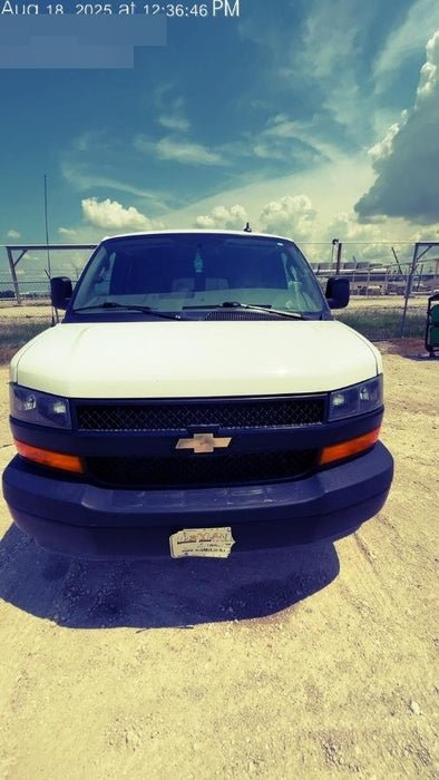 2023 CHEVROLET Express Van - Rental