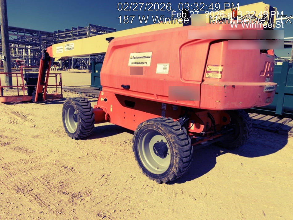 2019 JLG 660SJ