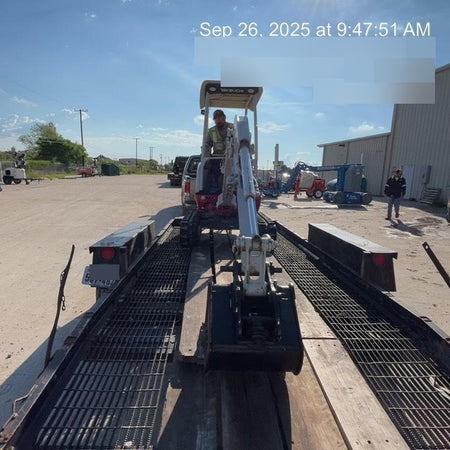 2023 TAKEUCHI TB20e