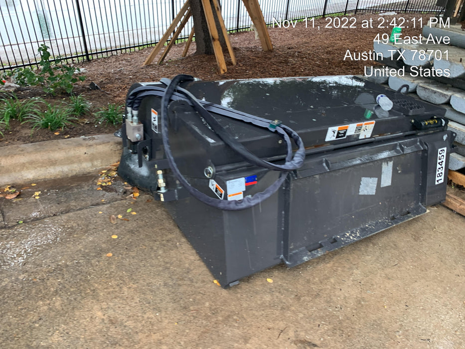 2021 PALADIN Sweepster SB72