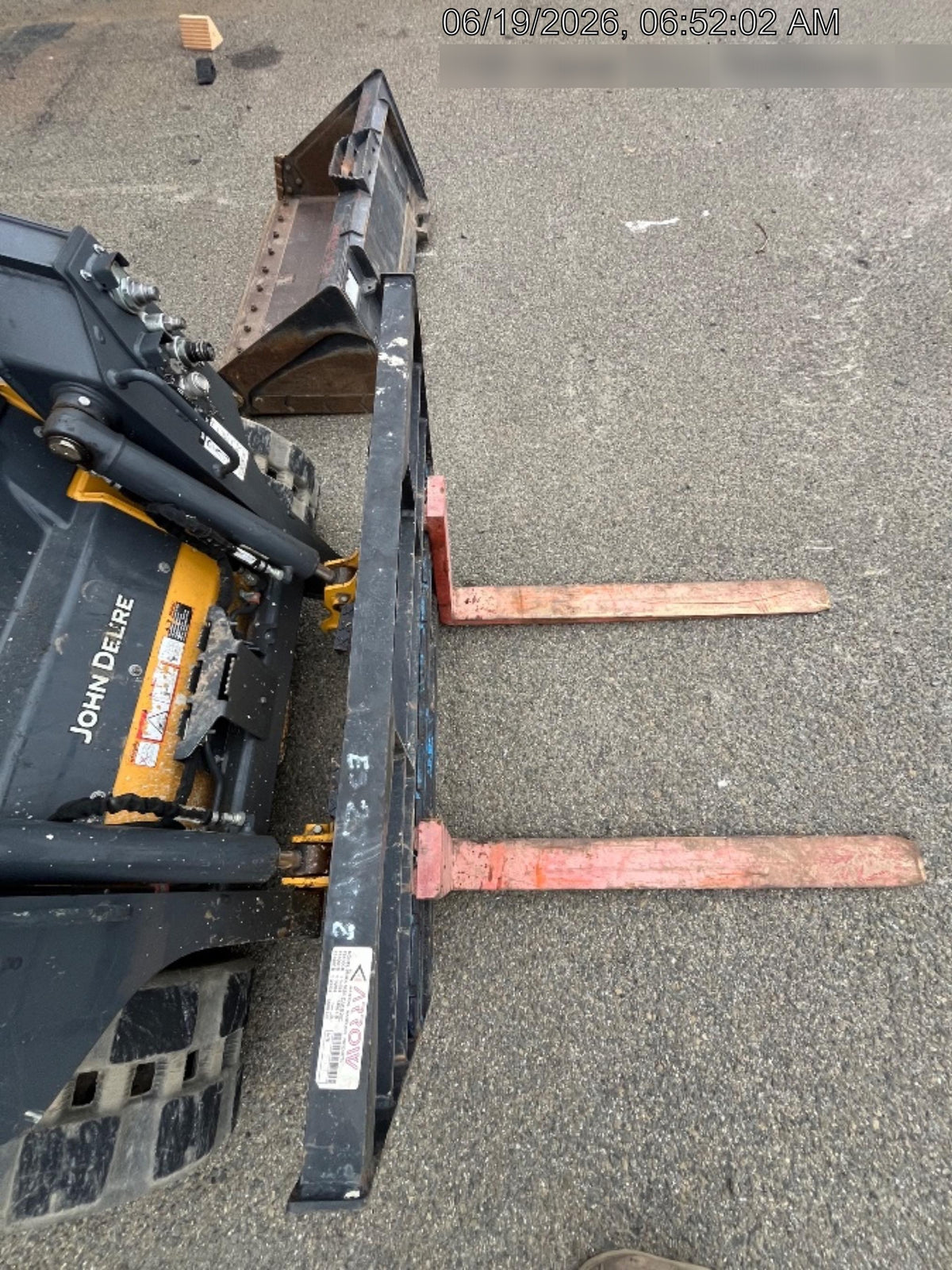 2022 ARROW MATERIAL HANDLING FS5100CB - 72"