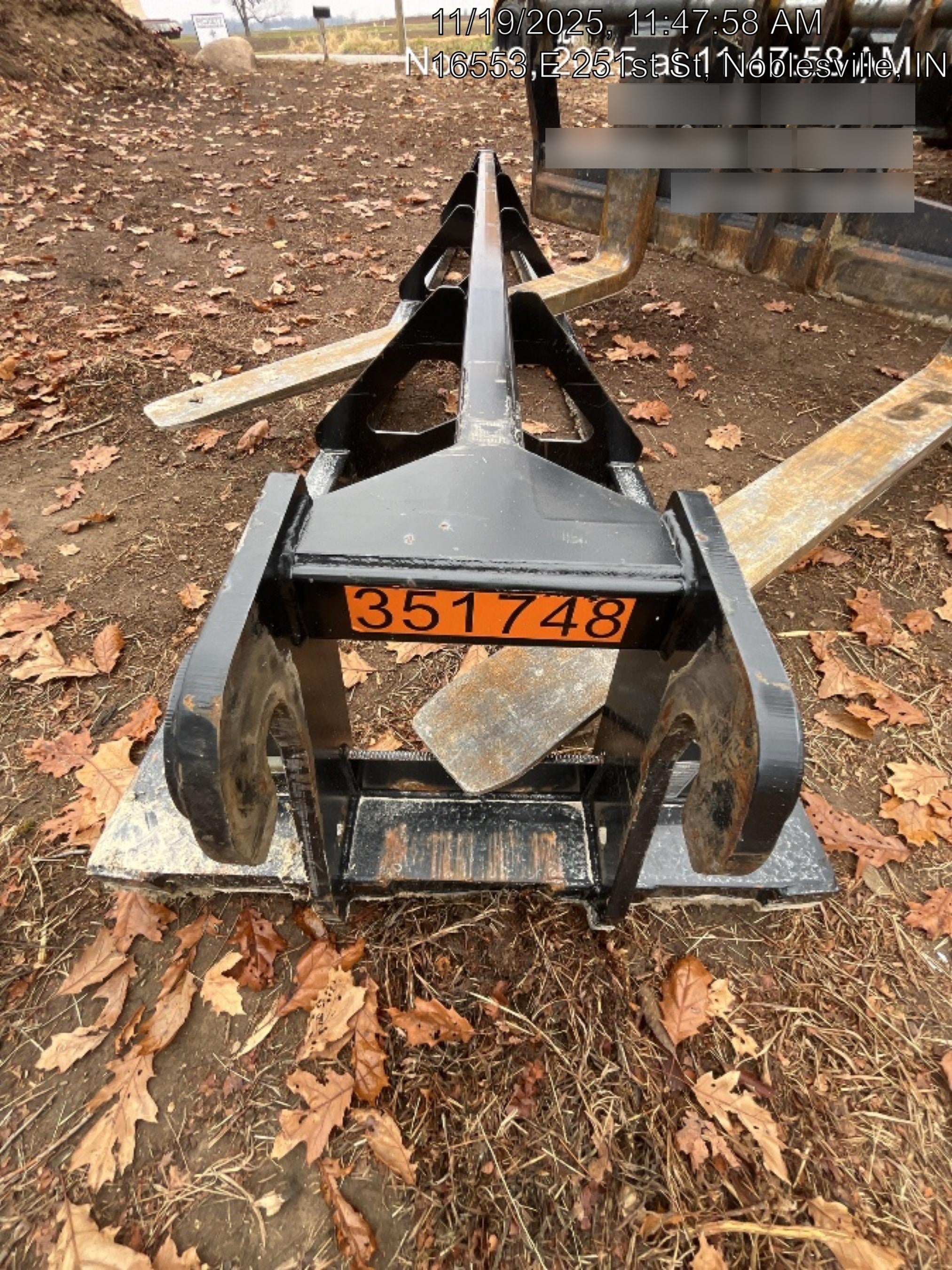 2023 JLG 1001275853