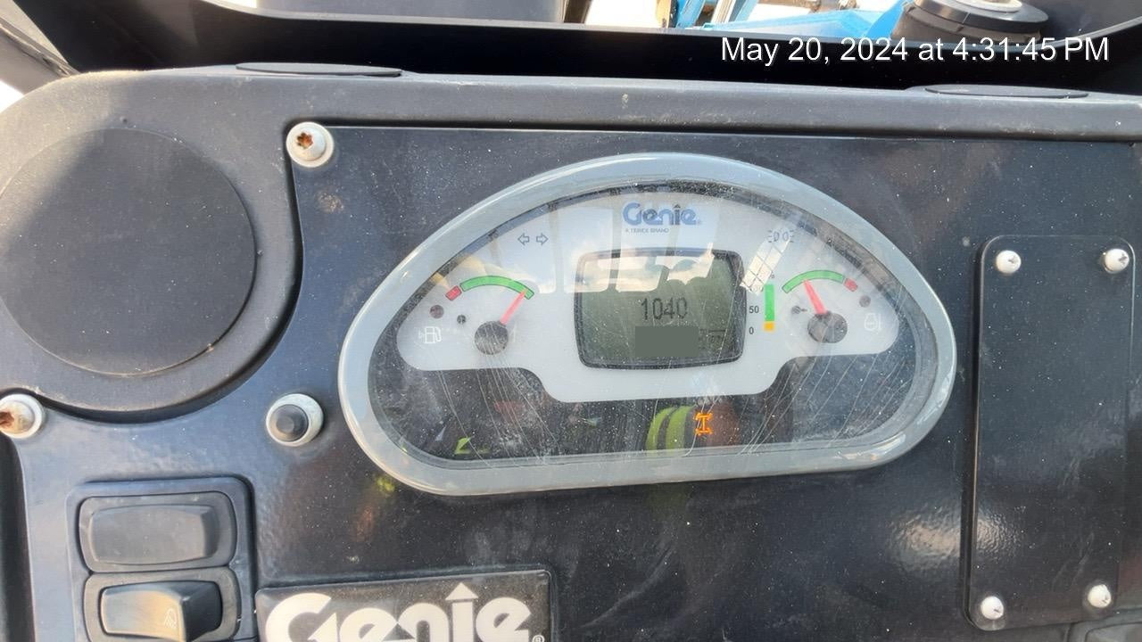 2018 Genie GTH-844 Genie GTH-844 w/ROPS, Work Lights, Solid Tires, RH Cab Mesh, Beacon, 60" Carriage and Forks