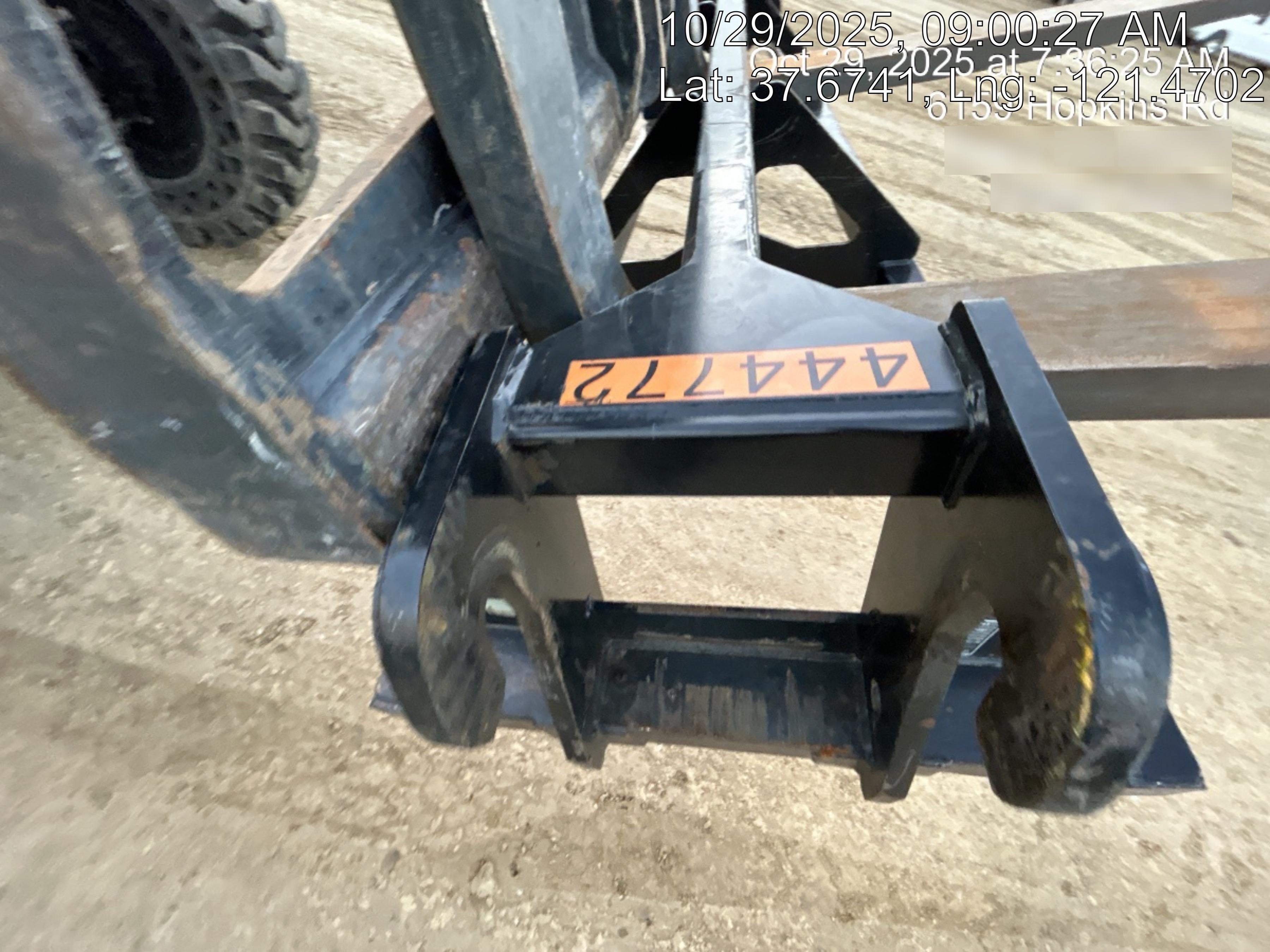2024 JLG 1001275853