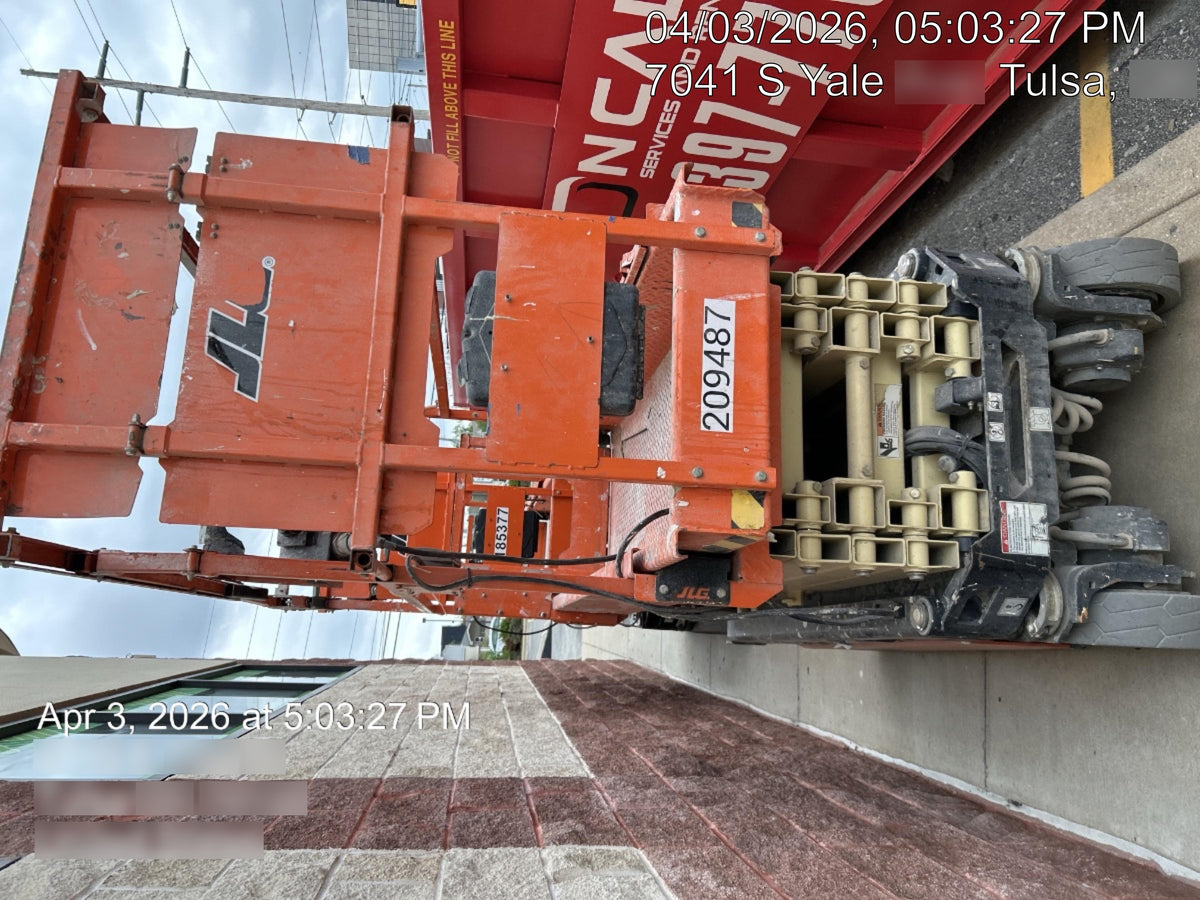 2022 JLG ES1932