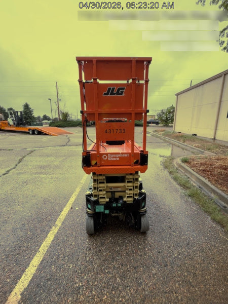 2024 JLG ES1932