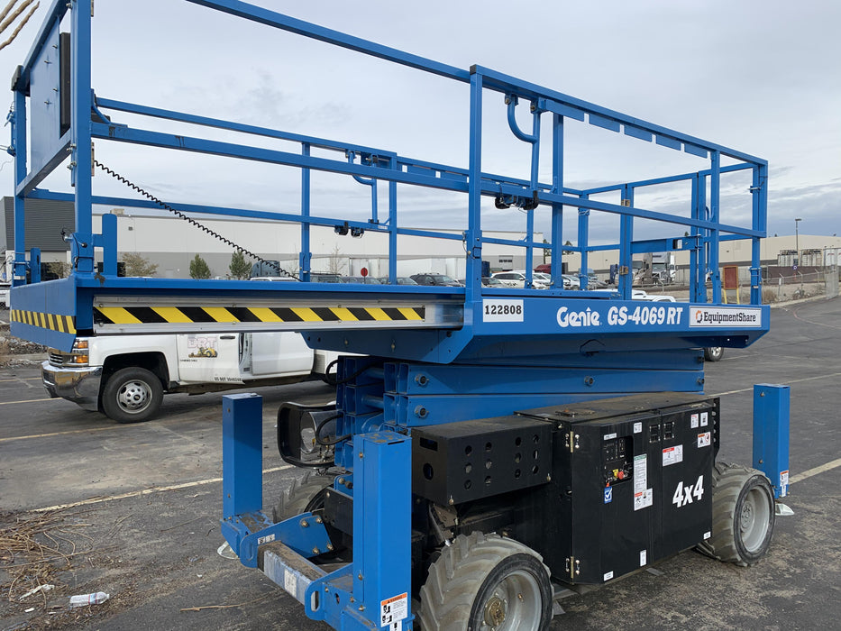 2020 GENIE GS-4069 RT