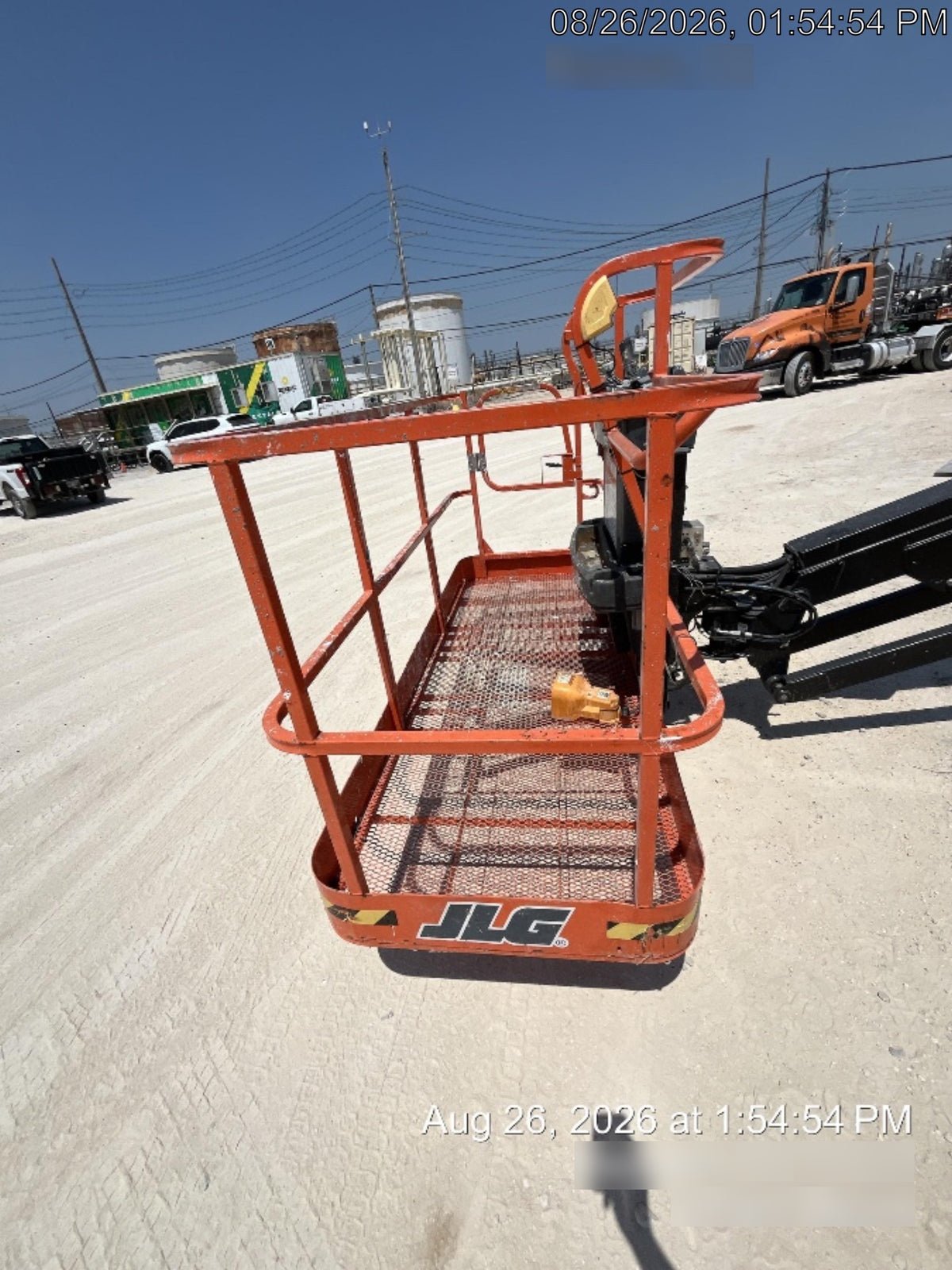2025 JLG 660SJ