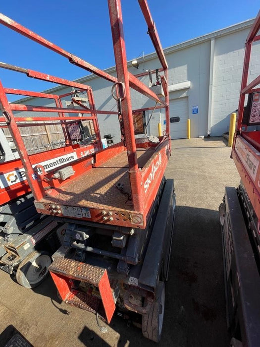 2018 Skyjack SJIII-3219 Skyjack SJIII3219 Scissor Lift w/Trojan Batteries