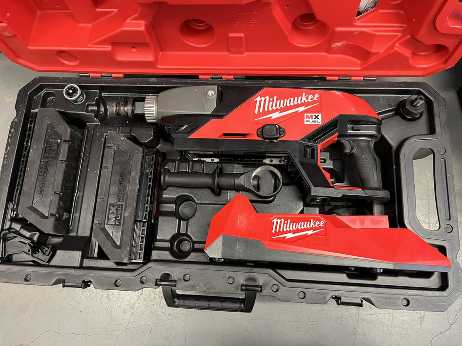 2021 MILWAUKEE MXF301-2CP