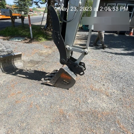 2022 TAKEUCHI TB250-2CR