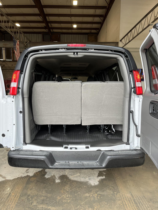 2023 CHEVROLET Express Van - Rental