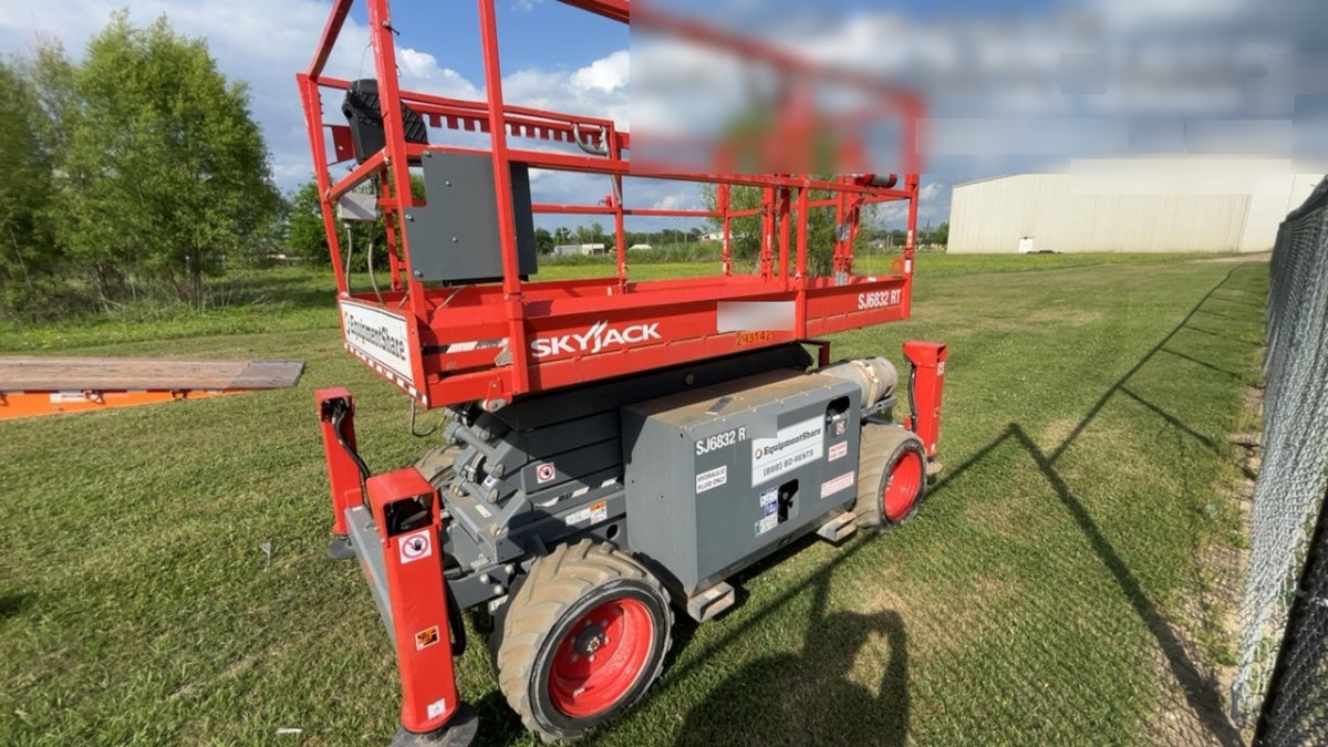 2023 SKYJACK SJ6832 RT