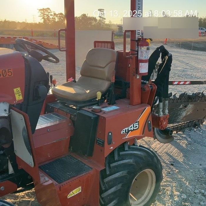 2022 DITCH WITCH RT45A
