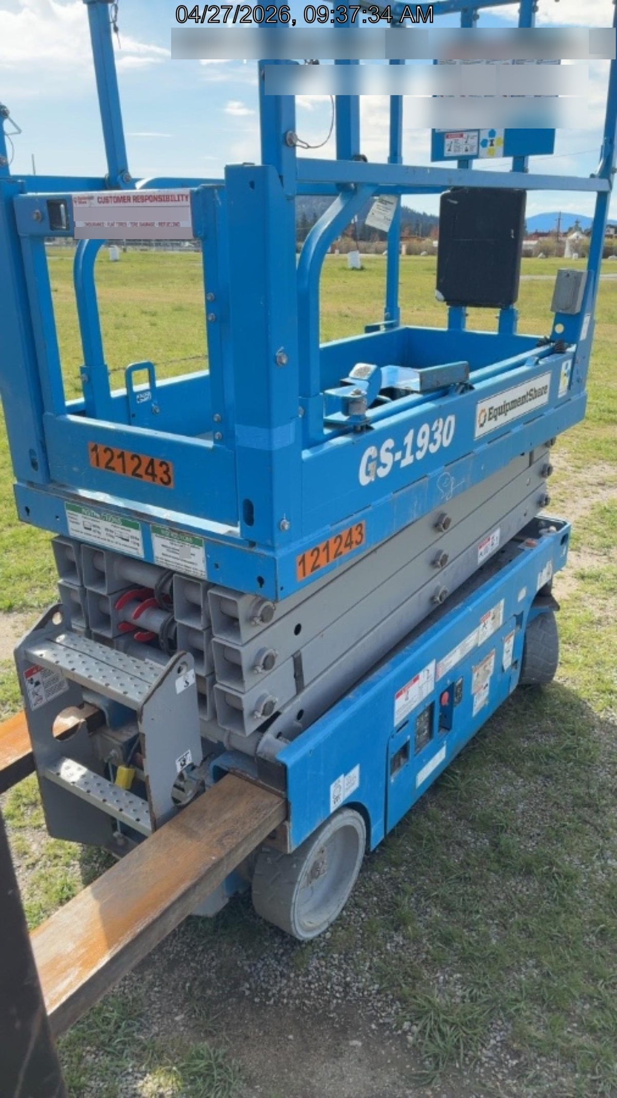2020 Genie GS-1930 Solid Non Marking Tires, Beacon, Folding rails with half height swing gate, Telematics