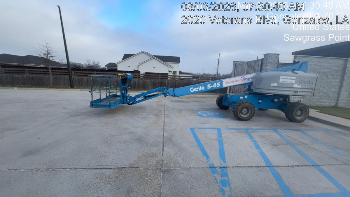 2017 GENIE S-45