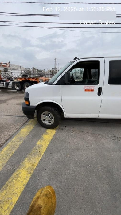 2023 CHEVROLET Express Van - Rental
