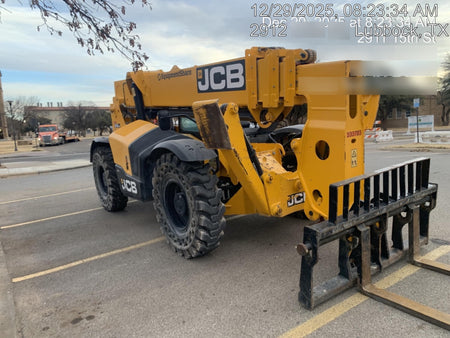 2023 JCB 510-56