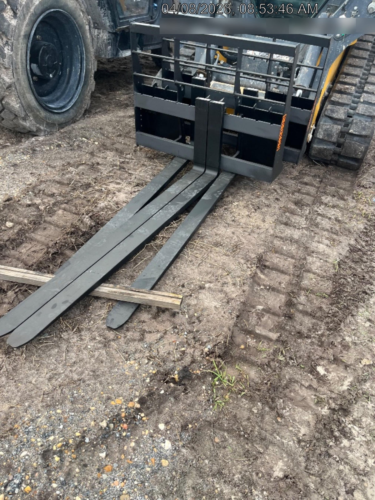 2026 ARROW MATERIAL HANDLING 72" Pallet Forks - Arrow