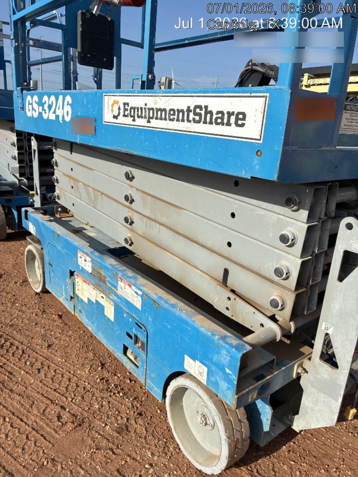 2018 Genie GS-3246 GS-3246 w/Folding rails, Full height swing gate