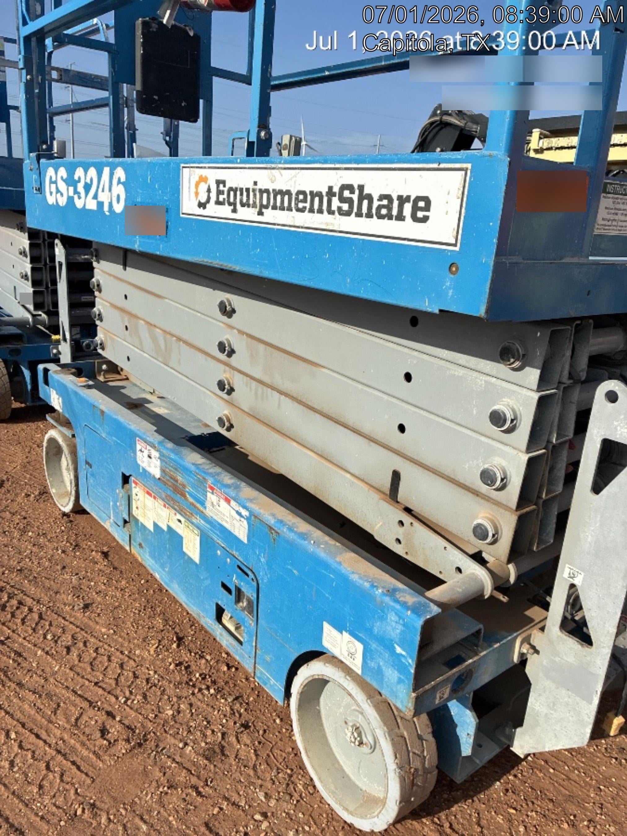 2018 Genie GS-3246 GS-3246 w/Folding rails, Full height swing gate