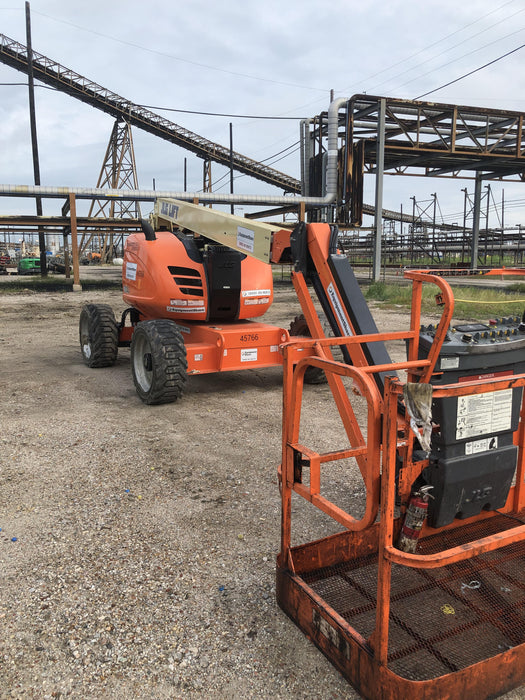 2019 JLG 600AJ