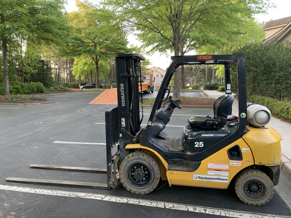 2019 KOMATSU FG25T-16