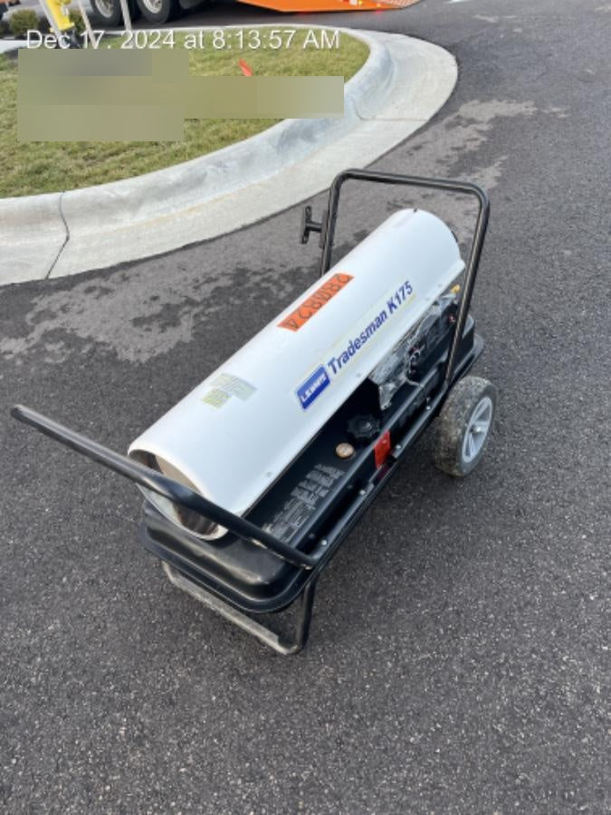 2022 LB WHITE Tradesman K175